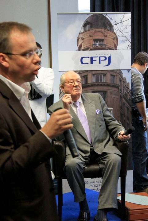 Christophe Deloire présente M. Le Pen 